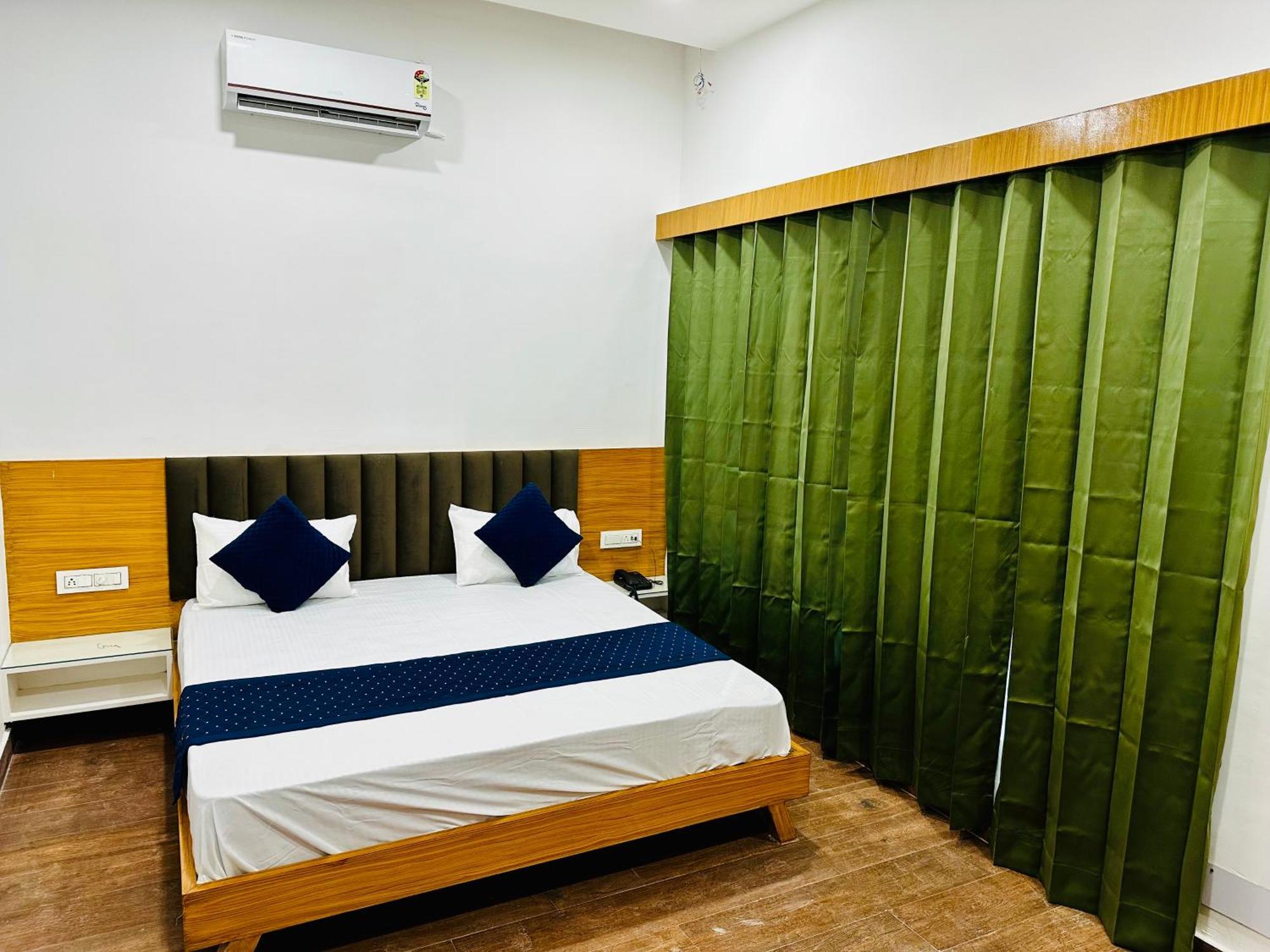 The Loya Hotel Muktsar Zewnętrze zdjęcie